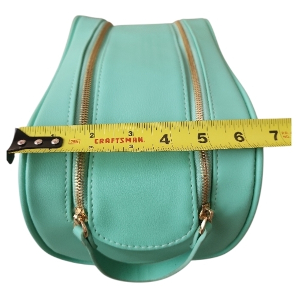 TRULY | Teal Travel / Makeup Bag - Picture 3 of 6